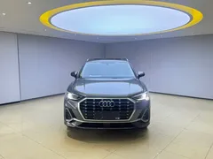 2022 Audi Q3 35 TFSI — фото 2