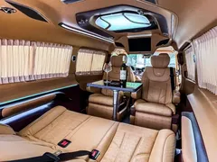 2022 Mercedes-Benz V-Class V 260 L Long Wheelbase Luxury, чёрный — фото 32