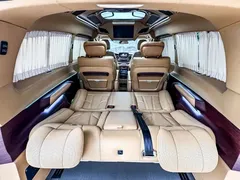 2022 Mercedes-Benz V-Class V 260 L Long Wheelbase Luxury, чёрный — фото 33