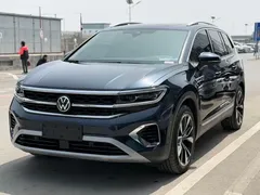 2023 Volkswagen Talagon 530TSI 4WD Flagship Pro 7, синий — фото 1