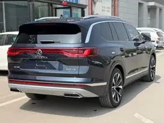 2023 Volkswagen Talagon 530TSI 4WD Flagship Pro 7, синий — фото 4