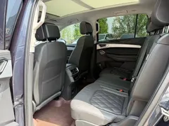 2023 Volkswagen Talagon 530TSI 4WD Flagship Pro 7, синий — фото 7