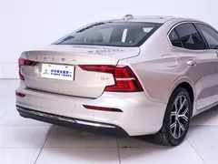 2023 Volvo S60 B4 Zhiyi Luxury — фото 8