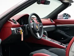 2022 Porsche 718 Spyder 2.0T — фото 10
