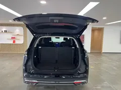2024 Hongqi HS7 2.0T PHEV 4WD Qichang 6-seater, чёрный — фото 29