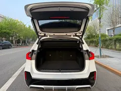 2023 BMW X1 M, белый — фото 16