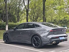 2023 Changan UNI-V 1.5T Premium Type — фото 6