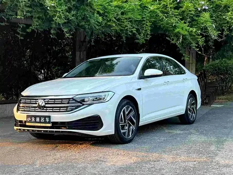 2023 Volkswagen Sagitar 300TSI DSG