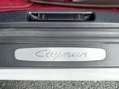 2022 Porsche 718 Cayman 2.0T, белый — фото 10