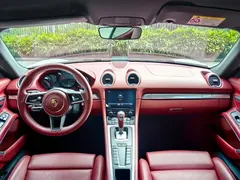 2022 Porsche 718 Cayman 2.0T, белый — фото 11