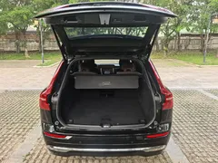 2022 Volvo XC60 B5 4WD Luxury, чёрный — фото 20
