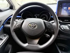 2022 Toyota C-HR 2.0L Comfort, белый — фото 8