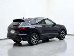 2021 Volkswagen Touareg 3.0TSI Ruixiang Classic Sports Package, синий — фото 7