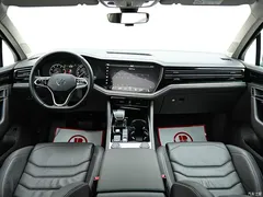 2021 Volkswagen Touareg 3.0TSI Ruixiang Classic Sports Package, синий — фото 14