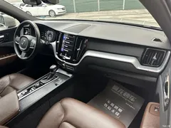 2021 Volvo XC60 T5 4WD Zhiyi Luxury — фото 6