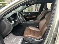 2021 Volvo XC60 T5 4WD Zhiyi Luxury — фото 14