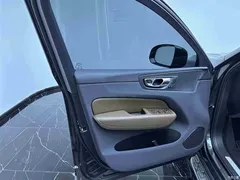 2022 Volvo XC60 B5 4WD Zhiyi Luxury — фото 17
