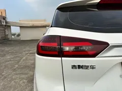 2021 Geely Atlas 1.8TD DCT 2WD, белый — фото 16