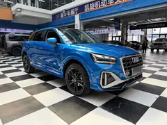 2022 Audi Q2L 35 TFSI, синий — фото 3