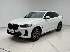 2022 BMW X4 xDrive 25i M Sport Package, белый — фото 5