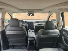 2024 Hongqi HS7 2.0T PHEV 4WD 6, чёрный — фото 10