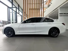 2022 BMW 3 Series 325Li M Sports Night Package, белый — фото 3