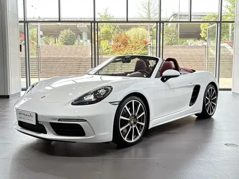 2022 Porsche 718 Boxster 2.0T
