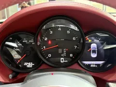 2022 Porsche 718 Boxster 2.0T, белый — фото 14
