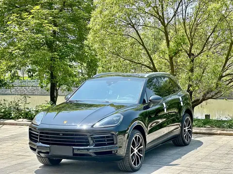 2023 Porsche Cayenne 3.0T Platinum Edition