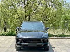 2023 Porsche Cayenne 3.0T Platinum Edition, чёрный — фото 2
