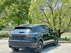 2023 Porsche Cayenne 3.0T Platinum Edition, чёрный — фото 4