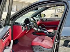 2023 Porsche Cayenne 3.0T Platinum Edition, чёрный — фото 5