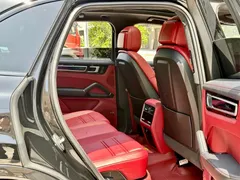 2023 Porsche Cayenne 3.0T Platinum Edition, чёрный — фото 8