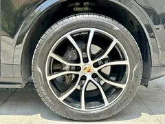 2023 Porsche Cayenne 3.0T Platinum Edition, чёрный — фото 15