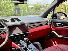 2023 Porsche Cayenne 3.0T Platinum Edition, чёрный — фото 17