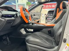 2023 Changan UNI-V 1.5T Premium — фото 9