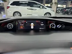 2023 Changan UNI-V 1.5T Premium — фото 12