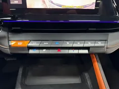 2023 Changan UNI-V 1.5T Premium — фото 15