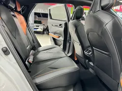 2023 Changan UNI-V 1.5T Premium — фото 19