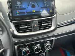 2022 Toyota Yaris L Zhixuan X 1.5L CVT Luxury PLUS — фото 12