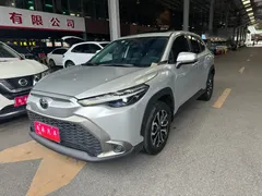2022 Toyota Frontlander 2.0L CVT Luxury — фото 1