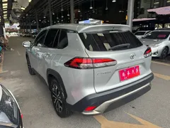 2022 Toyota Frontlander 2.0L CVT Luxury — фото 4