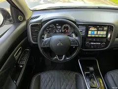 2021 Mitsubishi Outlander 2.4L 4WD Enjoy 7 seats, белый — фото 14