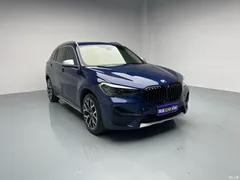 2021 BMW X1 xDrive25Li Exclusive, синий — фото 16