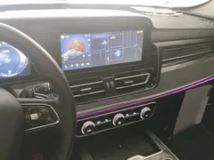 2023 Hongqi HS5 2.0T 4WD Pro, чёрный — фото 9
