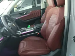2023 Hongqi HS5 2.0T 4WD Pro, чёрный — фото 11