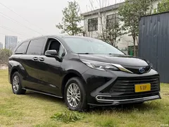 2021 Toyota Sienna 2.5L Hybrid Luxury — фото 3