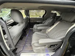 2021 Toyota Sienna 2.5L Hybrid Luxury — фото 8