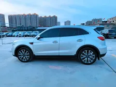 2022 Hongqi HS5 2.0T 4WD — фото 7