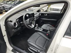 2021 Kia K3 modified 1.5L CVT fashion, белый — фото 8